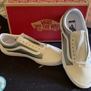 Vans Old Skool Pro Iridescent Silver & White Shoes